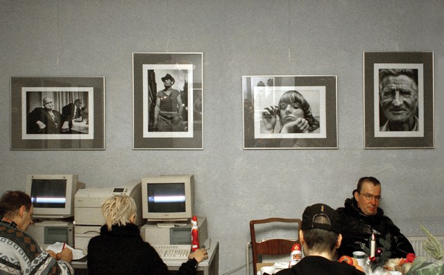 Ausstellung von Peter Woelck im Kaffee Bankrott - Foto: mob-Archiv